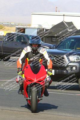 media/Apr-10-2022-SoCal Trackdays (Sun) [[f104b12566]]/Around the Pits/